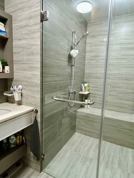 Trilive, 115 Tampines Road, Studio, 200 sqft, Condominium For Rent, by Bevelry Liew, 500100536 - Bathroom - PropertyGuru.com.sg