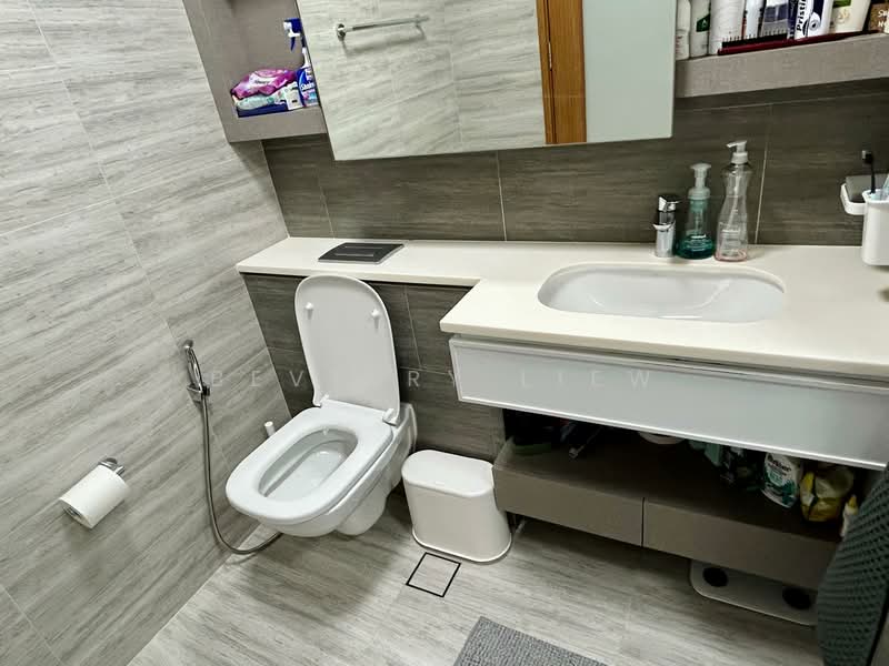 Trilive, 115 Tampines Road, Studio, 200 sqft, Condominium For Rent, by Bevelry Liew, 500100536 - Bathroom - PropertyGuru.com.sg