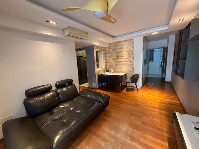530D Pasir Ris Drive 1 HDB Flat For Sale at S$ 828,000 | PropertyGuru Singapore - Living Room