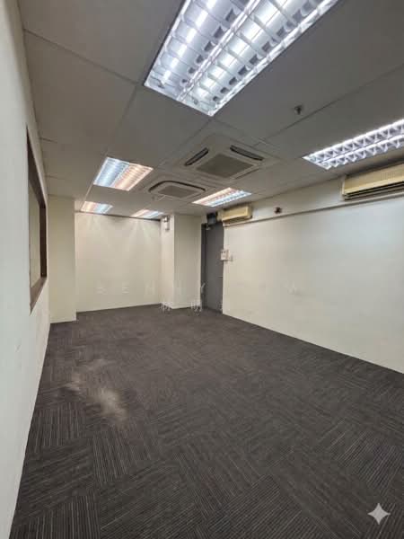 Ubi Techpark, 10 Ubi Crescent, 1,604 sqft, Light Industrial (B1) For Rent, by Benny Lim 林明辉, 500100558 - Interior - CommercialGuru.com.sg