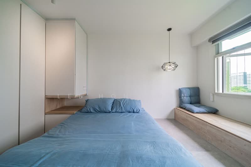 468A Yishun Street 43 HDB Flat For Sale at S$ 600,000 | PropertyGuru Singapore - Bedroom