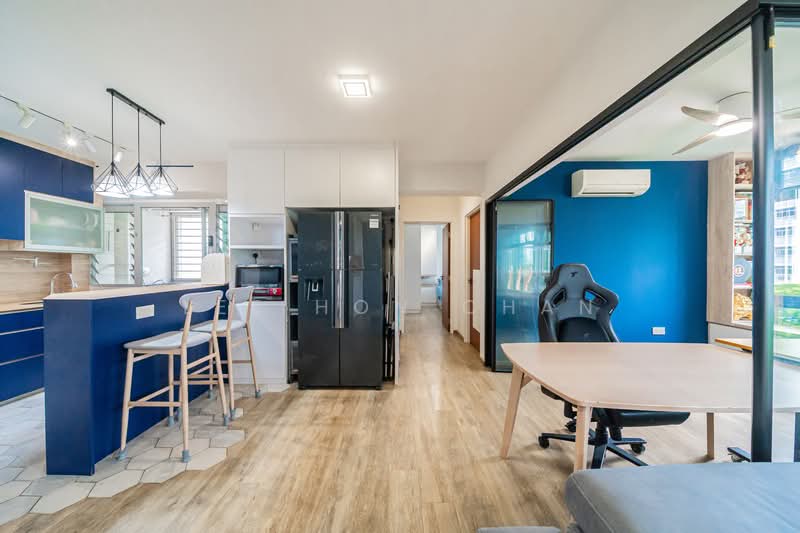 468A Yishun Street 43 HDB Flat For Sale at S$ 600,000 | PropertyGuru Singapore - Kitchen