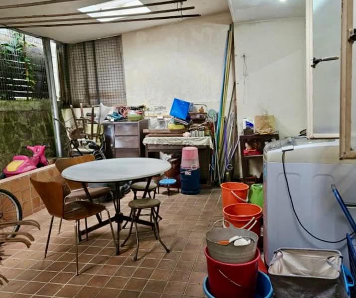 ❤️❤️D11 $8.XXM. BUILD YOUR DREAM HOME. RECTANGLE LAND. WIDE FRONTAGE. ☎️ JEAN 93571119 Semi-Detached House For Sale at S$ 8,980,000 | PropertyGuru Singapore - Interior