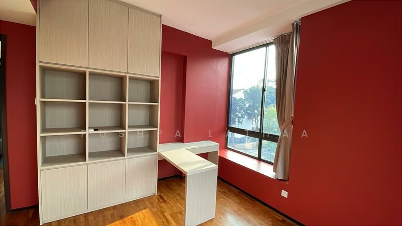 Chestnut Residences, Dairy Farm Crescent, 4 Bedrooms, 3,590 sqft, Terraced House For Rent, by Pushpa Lathaa, 500100576 - Junior master bedroom  - PropertyGuru.com.sg