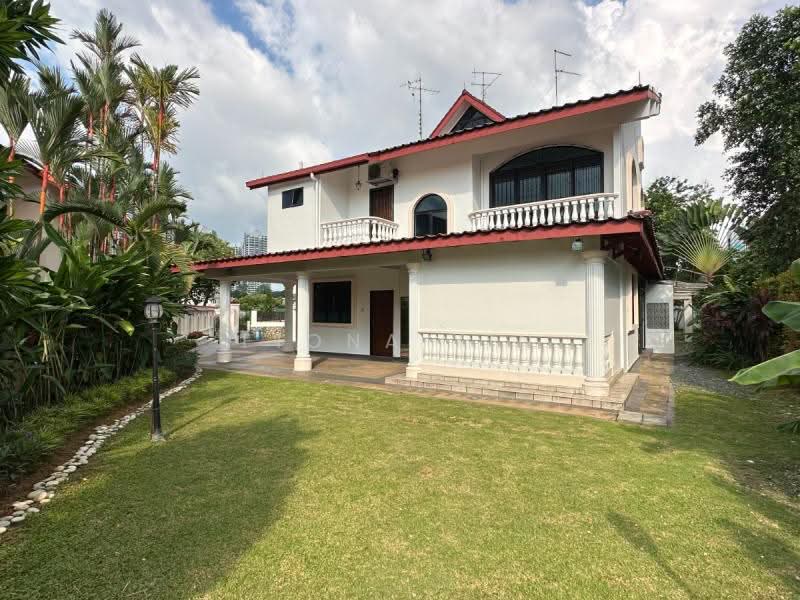 ⭐️Subdivisible⭐️1km NYPS & RGPS⭐️near MRT⭐️Fiona 8218☎️5108, King's Road, King's Drive, Queen's Road, Kingsmead Road, Prince Road, 7 Bedrooms, 5,000 sqft, Detached House For Sale, by Fiona Yin, 500100579 - Exterior - PropertyGuru.com.sg