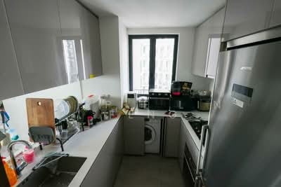 For Rent - Parc Esta