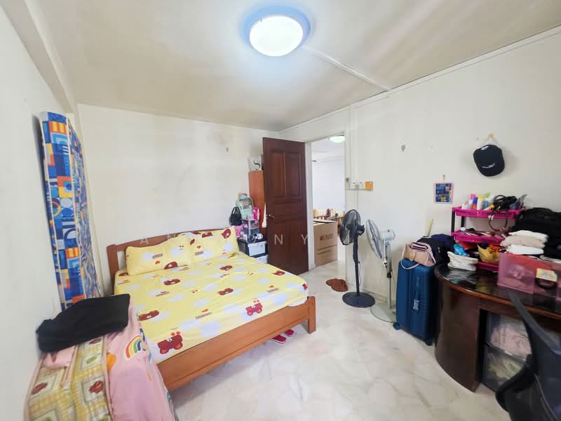 407 Tampines Street 41, 407 Tampines Street 41, 2 Bedrooms, 742 sqft, HDB Flat For Rent, by Anthony Lim, 500100596 - Bedroom - PropertyGuru.com.sg