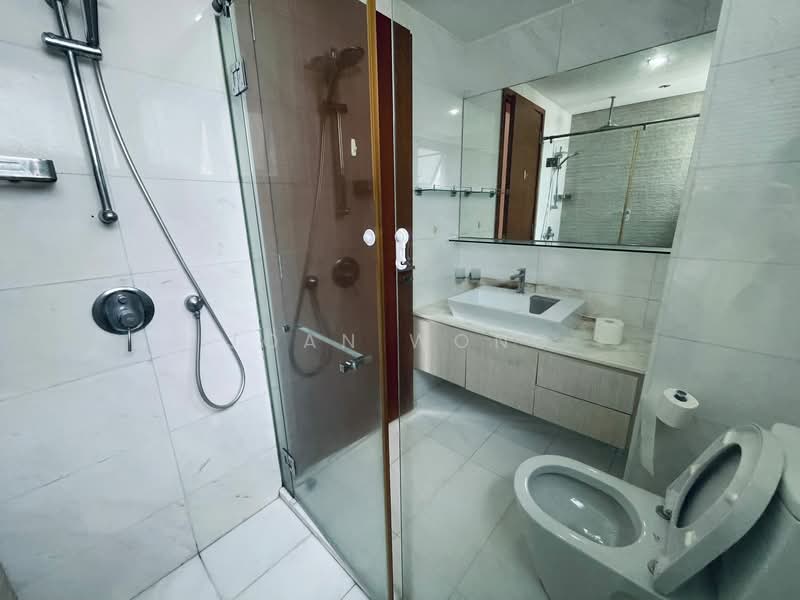Vista Residences, 26 Jalan Datoh, Room Rental, 200 sqft, Condominium For Rent, by Joan Wong, 500100603 - Bathroom - PropertyGuru.com.sg