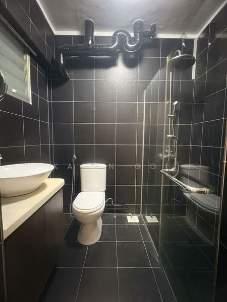 189 Pasir Ris Street 12, 189 Pasir Ris Street 12, 3 Bedrooms, 1,335 sqft, HDB Flat For Rent, by Karen Goi, 500100604 - Bathroom - PropertyGuru.com.sg