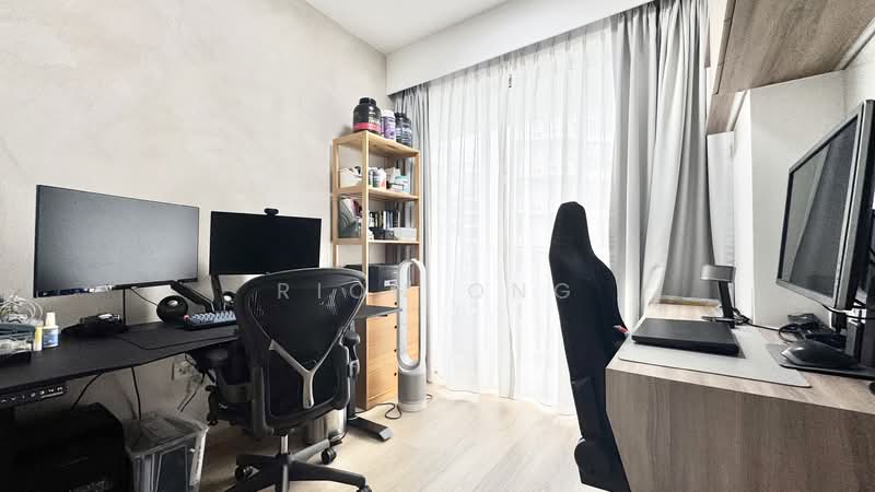 Heron Bay, 53 Upper Serangoon View, 2 Bedrooms, 775 sqft, Executive Condominium For Sale, by Rion Ong, 500100606 - Study - PropertyGuru.com.sg