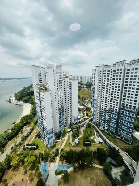 422B Northshore Dr, 422B Northshore Dr, 3 Bedrooms, 1,216 sqft, HDB Flat For Sale, by Glenn Lau 刘祖成, 500100622 - Exterior - PropertyGuru.com.sg