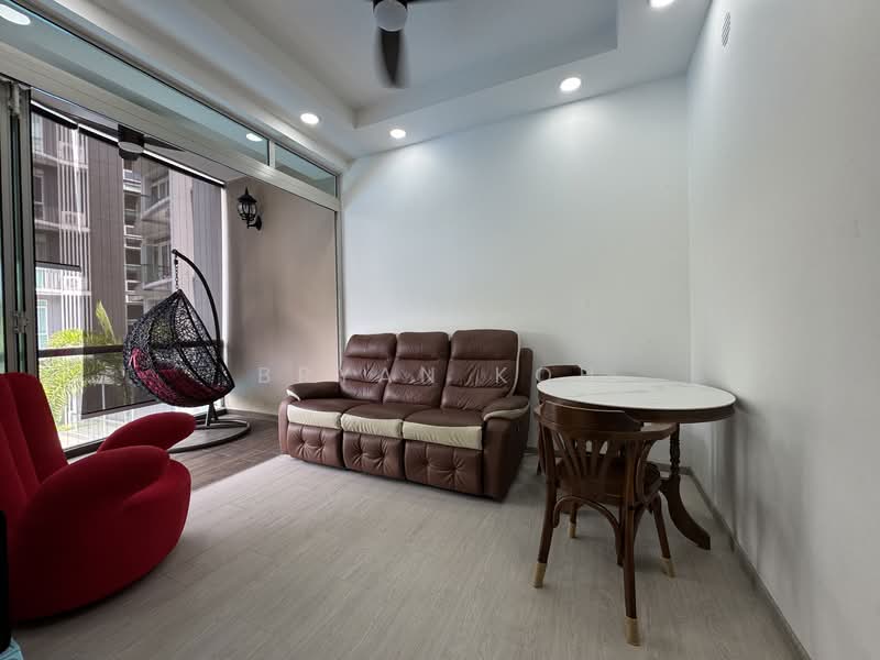 Naung Residence Apartment For Sale at S$ 870,000 | PropertyGuru Singapore - Living Room