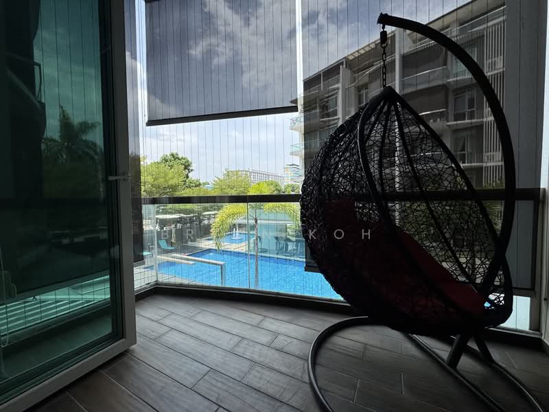 Naung Residence Apartment For Sale at S$ 870,000 | PropertyGuru Singapore - Balcony