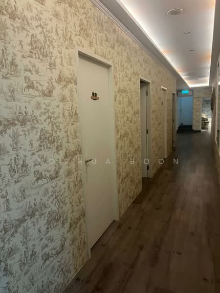 Lucky Plaza, 304 Orchard Road, 335 sqft, Mall Shop For Rent, by Joshua Boon, 500100641 - Corridor - CommercialGuru.com.sg