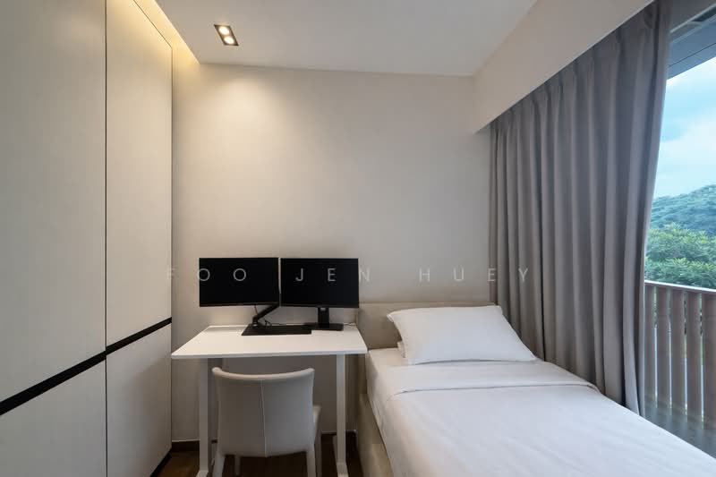 Royalgreen Condominium For Sale at S$ 2,128,888 | PropertyGuru Singapore - Bedroom