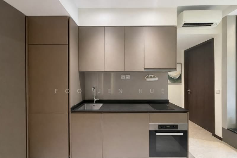 Royalgreen Condominium For Sale at S$ 2,128,888 | PropertyGuru Singapore - Kitchen