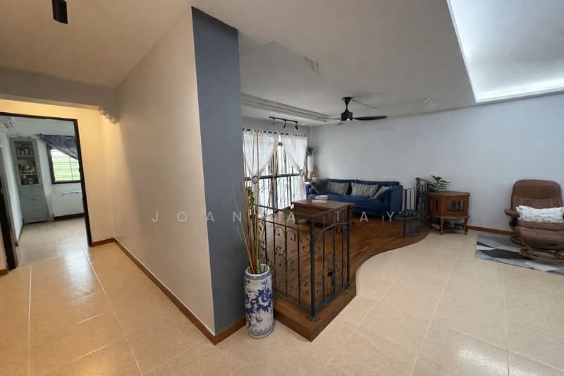 188B Rivervale Drive HDB Flat For Sale at S$ 628,000 | PropertyGuru Singapore - Living Room