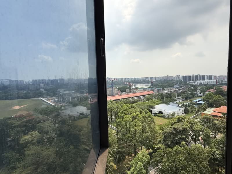 Parc Oasis Condominium For Sale at S$ 1,650,000 | PropertyGuru Singapore - View