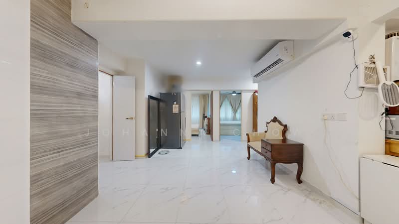 216A Boon Lay View, 216A Boon Lay Avenue, 4 Bedrooms, 1,237 sqft, HDB Flat For Sale, by Johanna Chow, 500100677 - Main Unit Living Room - PropertyGuru.com.sg