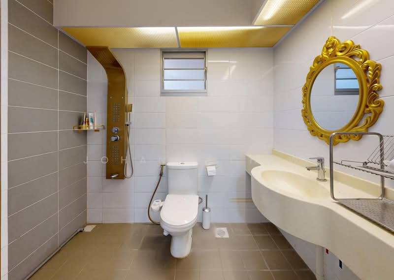 216A Boon Lay View, 216A Boon Lay Avenue, 4 Bedrooms, 1,237 sqft, HDB Flat For Sale, by Johanna Chow, 500100677 - Bathroom - PropertyGuru.com.sg