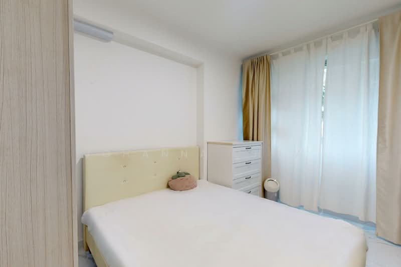 216A Boon Lay View, 216A Boon Lay Avenue, 4 Bedrooms, 1,237 sqft, HDB Flat For Sale, by Johanna Chow, 500100677 - Bedroom - PropertyGuru.com.sg