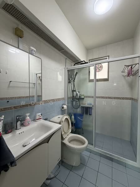 163B Punggol Central, 163B Punggol Central, Room Rental, 150 sqft, HDB Flat For Rent, by Wong Li Ting, 500100682 - Bathroom - PropertyGuru.com.sg