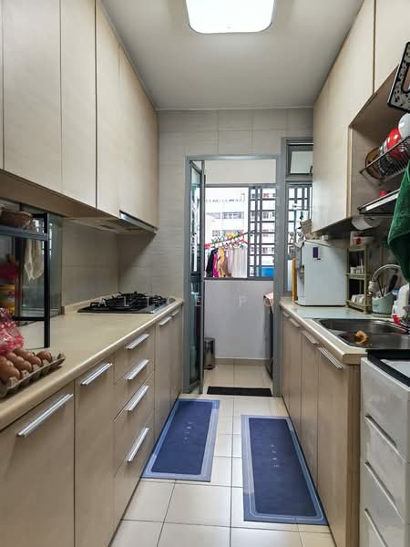 168D Simei Lane, 168D Simei Lane, 3 Bedrooms, 1,194 sqft, HDB Flat For Sale, by Alice Poh, 500100684 - Kitchen - PropertyGuru.com.sg