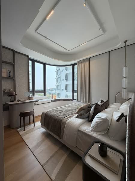 Cape Royale Condominium For Sale at S$ 5,963,000 | PropertyGuru Singapore - Bedroom 2