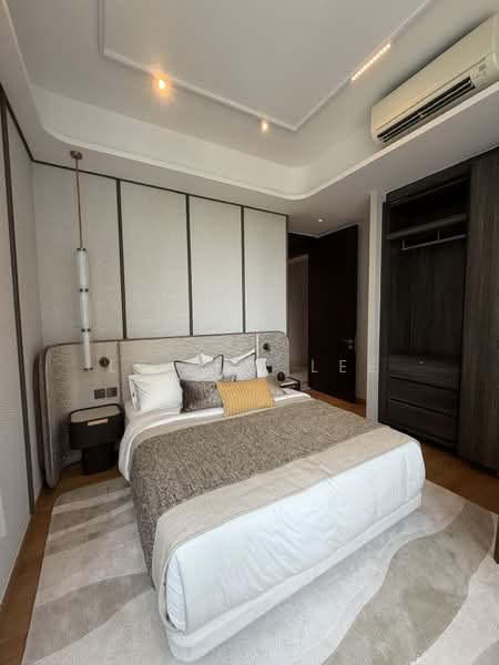 Cape Royale Condominium For Sale at S$ 5,963,000 | PropertyGuru Singapore - Bedroom 2