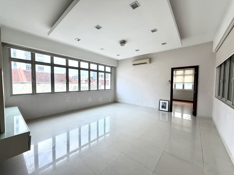 Spacious 4 Bedrooms Condo for rent, , 4 Bedrooms, 1,600 sqft, Apartment For Rent, by Clarie Lim, 500100703 - PropertyGuru.com.sg