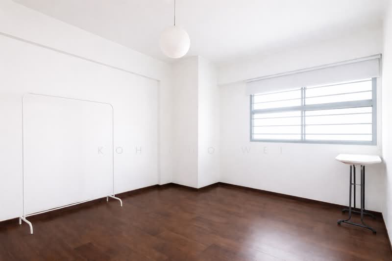 723 Tampines Street 72 HDB Flat For Sale at S$ 680,000 | PropertyGuru Singapore - Common Room