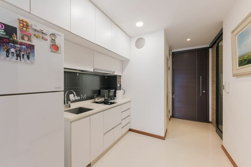 Guillemard Edge Condominium For Sale at S$ 800,000 | PropertyGuru Singapore - Kitchen