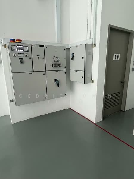 SmartFood@Mandai, 10 Mandai Estate, 1,873 sqft, Factory / Workshop (B2) For Sale, by Cedric Edwin Pinto, 500100727 - Interior - CommercialGuru.com.sg