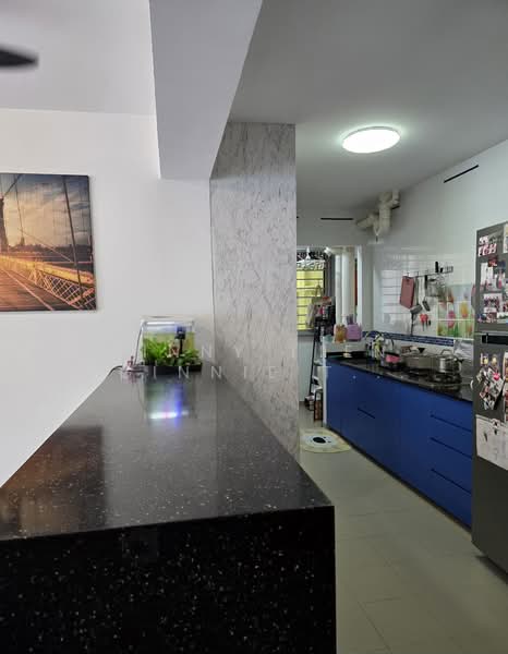 93B Telok Blangah Street 31 HDB Flat For Sale at S$ 1,045,000 | PropertyGuru Singapore - Kitchen