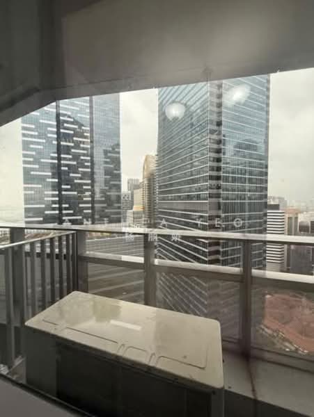 Marina Bay Suites Apartment For Sale at S$ 3,500,000 | PropertyGuru Singapore - Balcony