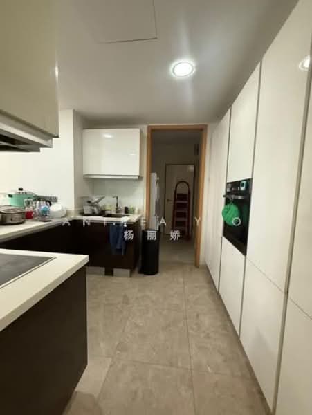 Marina Bay Suites Apartment For Sale at S$ 3,500,000 | PropertyGuru Singapore