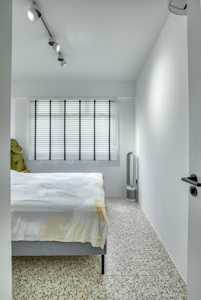 188D Bedok North Street 4 HDB Flat For Sale at S$ 1,028,000 | PropertyGuru Singapore - 2nd Common Room