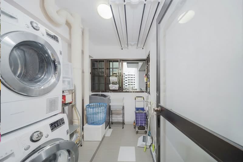 298B Compassvale Street HDB Flat For Sale at S$ 750,000 | PropertyGuru Singapore - Interior