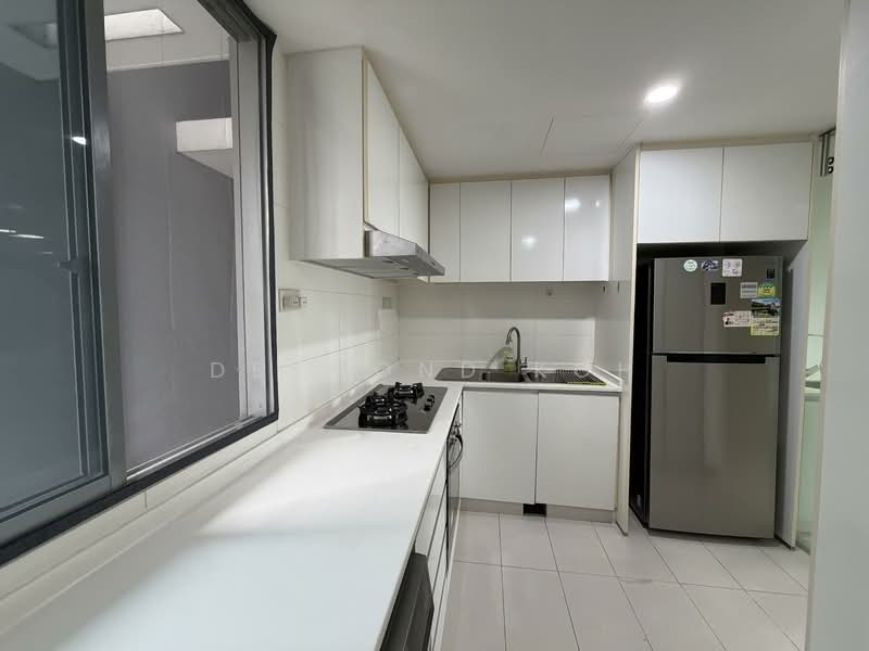 Waterfront Key, 770 Bedok Reservoir Road, 3 Bedrooms, 1,300 sqft, Condominium For Rent, by Desmond Koh, 500100752 - Kitchen - PropertyGuru.com.sg
