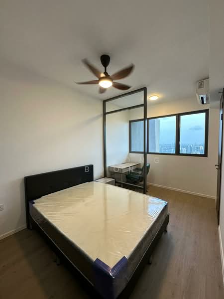 Clavon Condominium For Sale at S$ 1,180,000 | PropertyGuru Singapore - Bedroom