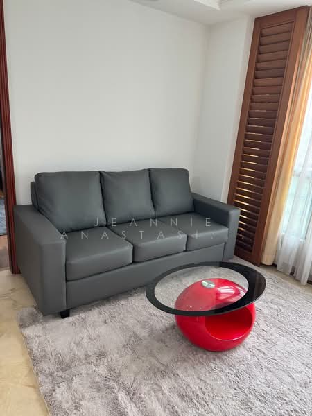 J C Draycott, 34 Draycott Drive, 2 Bedrooms, 796 sqft, Apartment For Rent, by Jeannie Anastasia Koe 高晶晶, 500100757 - Living Room - PropertyGuru.com.sg
