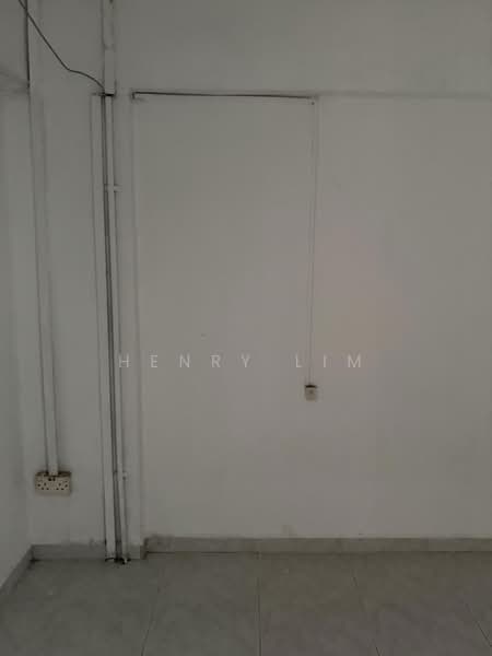 Blk 103 Yishun Ring Road @ Chong Pang Market, , 721 sqft, Shop / Shophouse For Rent, by Henry Lim, 500100760 - Interior - CommercialGuru.com.sg