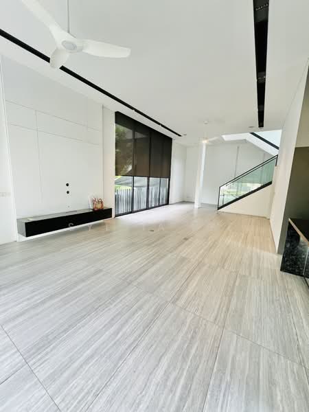 Namly Vicinity, , 5 Bedrooms, 5,574 sqft, Semi-Detached House For Rent, by Sylvia Lee, 500100768 - Living Room - PropertyGuru.com.sg