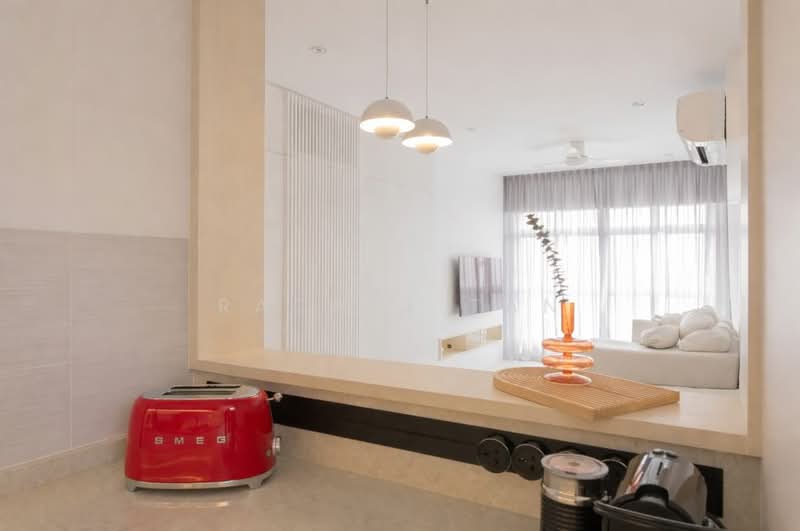 53 Strathmore Avenue, 53 Strathmore Avenue, 3 Bedrooms, 893 sqft, HDB Flat For Sale, by Rachel Tan, 500100776 - Living Room - PropertyGuru.com.sg