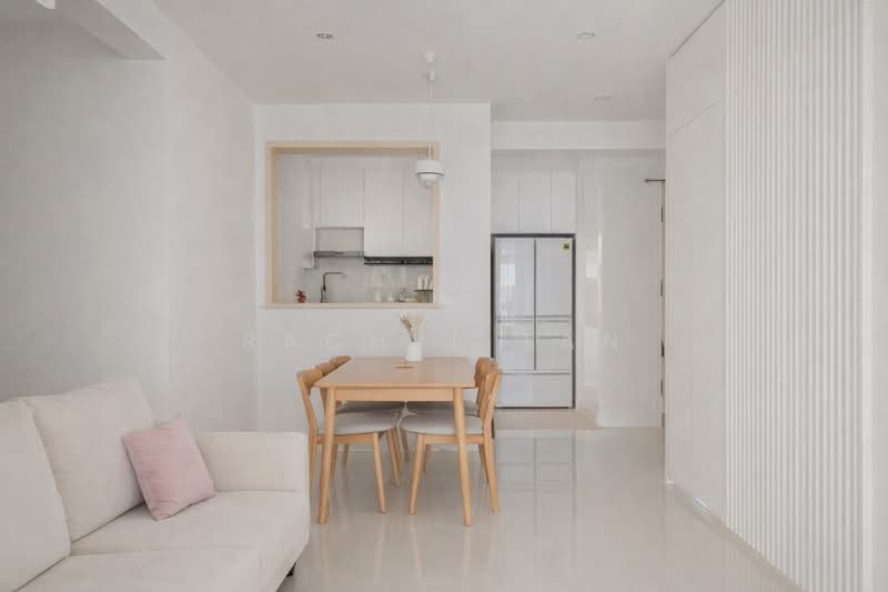 53 Strathmore Avenue, 53 Strathmore Avenue, 3 Bedrooms, 893 sqft, HDB Flat For Sale, by Rachel Tan, 500100776 - Living Room - PropertyGuru.com.sg