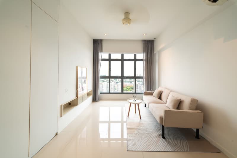 53 Strathmore Avenue, 53 Strathmore Avenue, 3 Bedrooms, 893 sqft, HDB Flat For Sale, by Rachel Tan, 500100776 - Living Room - PropertyGuru.com.sg