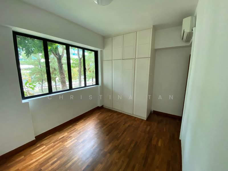 Pinevale Condominium For Sale at S$ 1,800,000 | PropertyGuru Singapore - Bedroom