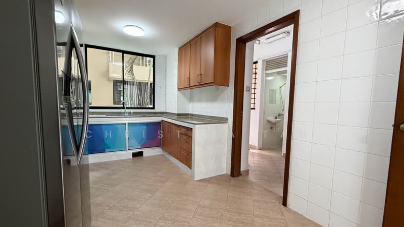Pinevale, 6 Tampines Street 73, 3 Bedrooms, 1,388 sqft, Condominium For Sale, by Christina Tan, 500100780 - Kitchen - PropertyGuru.com.sg