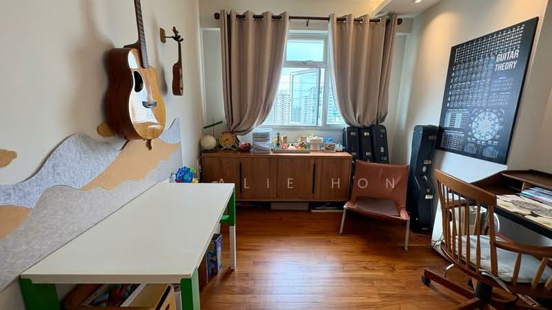 Feng Shan Greenville, , 4 Bedrooms, 1,216 sqft, HDB Flat For Sale, by Natalie Hon, 500100801 - Study - PropertyGuru.com.sg