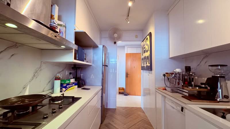 Feng Shan Greenville, , 4 Bedrooms, 1,216 sqft, HDB Flat For Sale, by Natalie Hon, 500100801 - Kitchen - PropertyGuru.com.sg